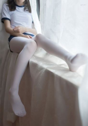 欧美激情中出_HD电影在线观看