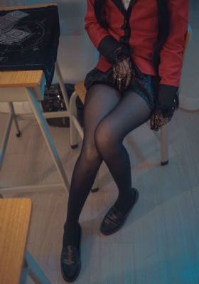 女仆m开腿sm调教室_BD国语在线观看视频