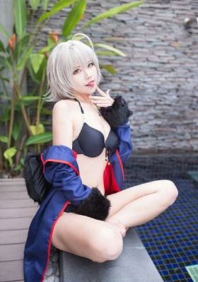 手机看美女大学生毛片看极品_BD英语视频大全