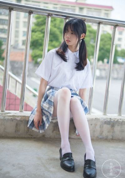 舐め犯公与人妻安野由美_午夜在线观看完整版