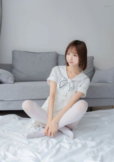 欧美风大码胖mm中长款连衣裙_BD英语电影完整版