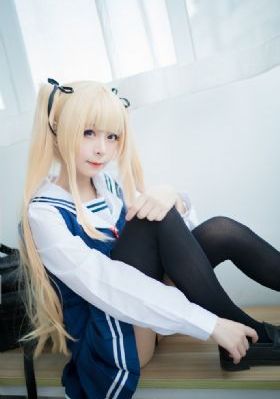 日韩美女中出_高清完整版观看