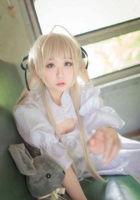 巨胸美女露双奶头无遮挡热舞_720高清视频播放